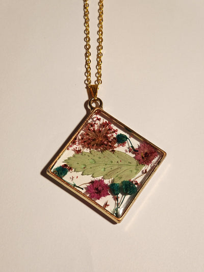 Square flower pendant