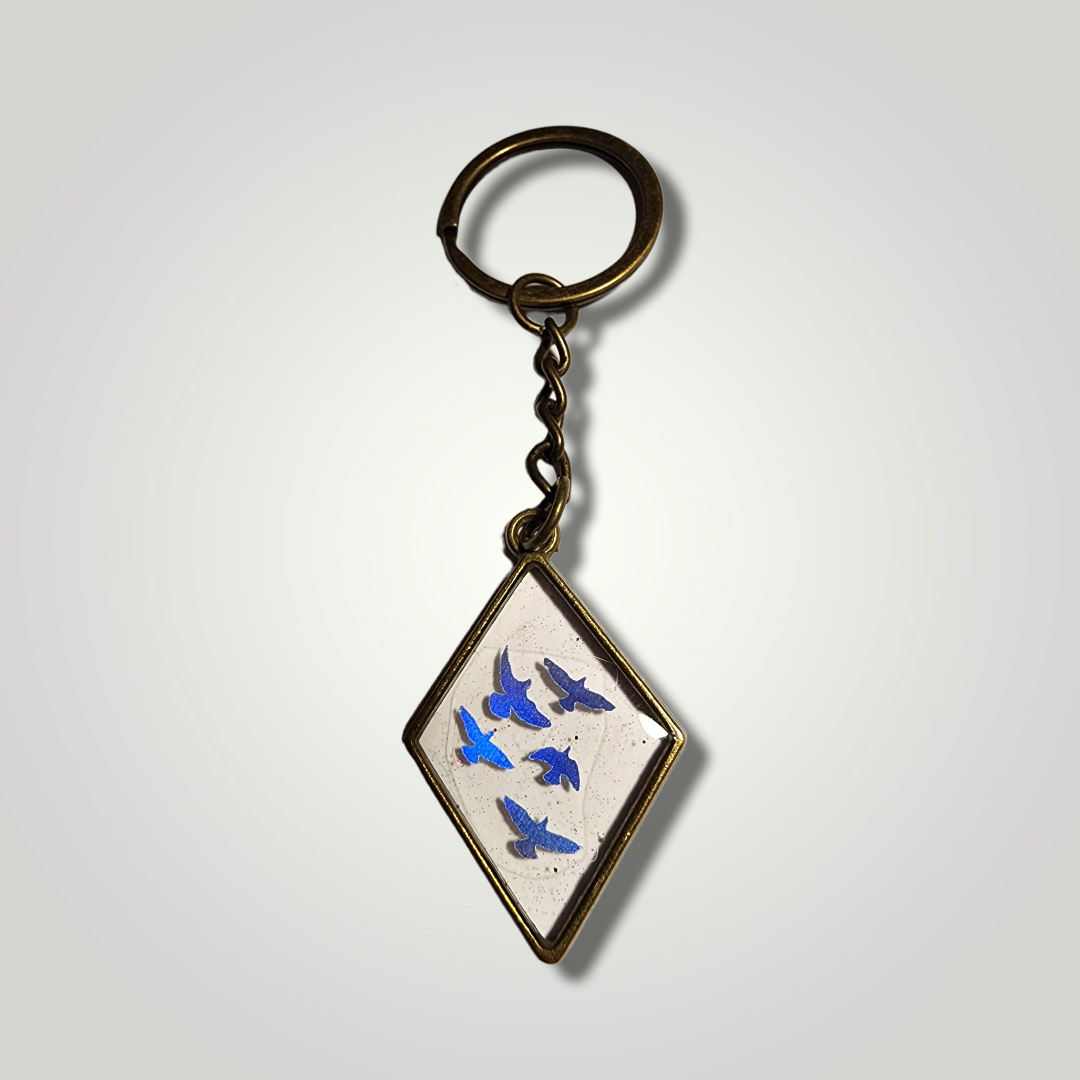 Flying birds keychain